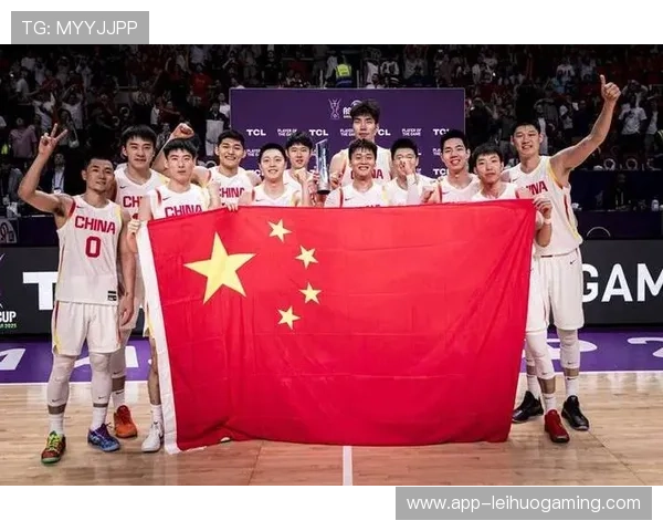 中国男篮世预赛第二轮客场战韩国，苏群指出基本功问题